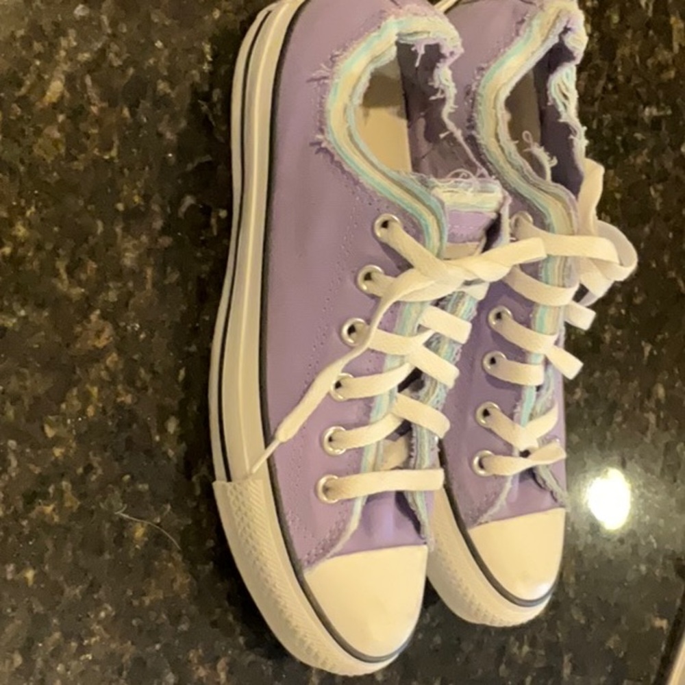 Converse Sneakers with deconstructed edge